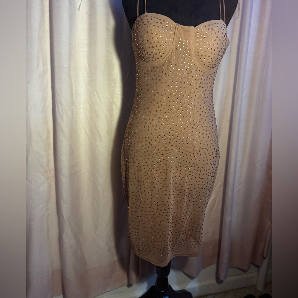 Sexy Nude Dress with rhinestones! Perfect condition, stretchy and fitted!🤎 - Picture 5 of 11